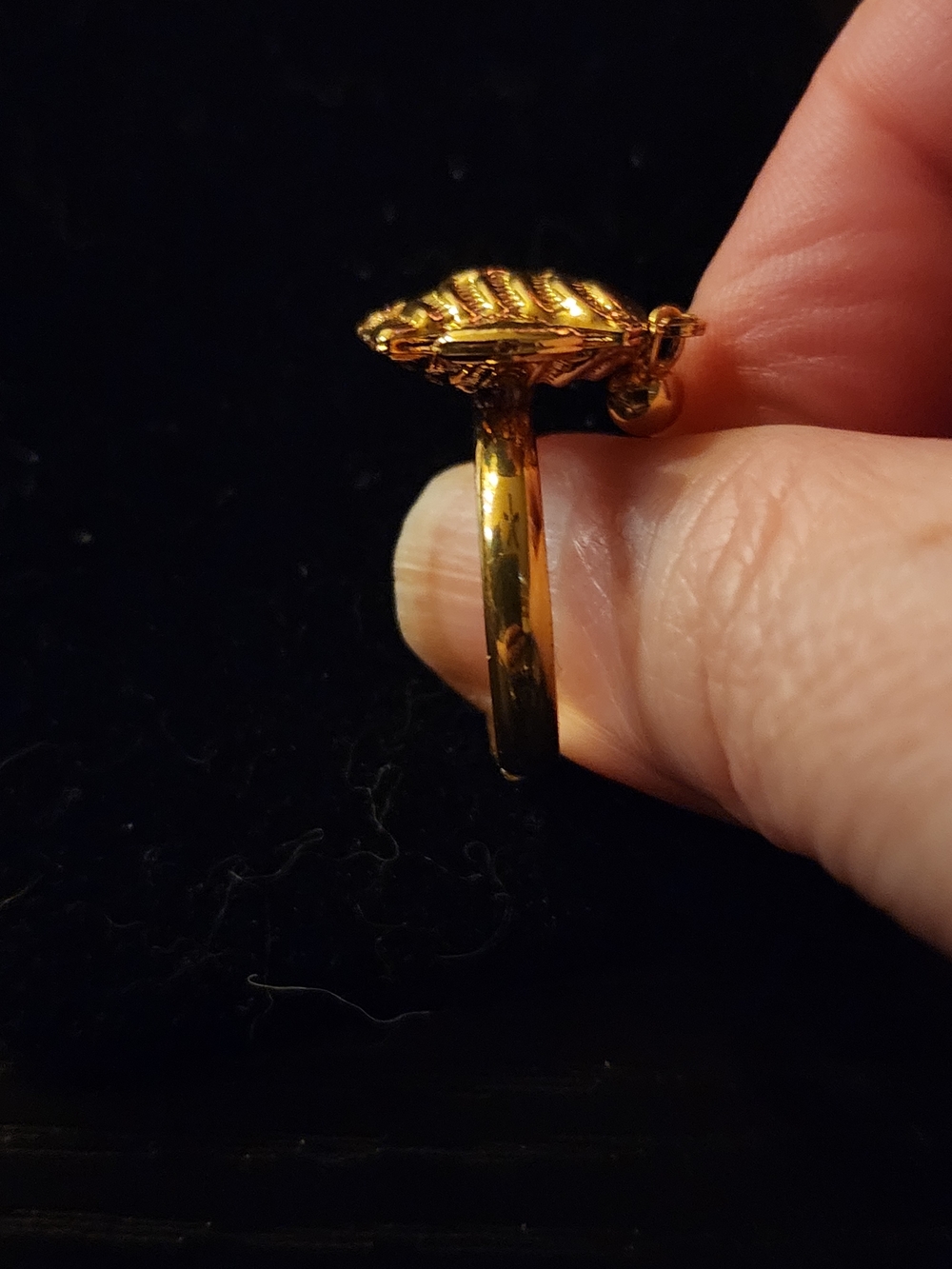 Gold Fish Charm Ring - Pets Fish Accessory - Picture 3 of 4
